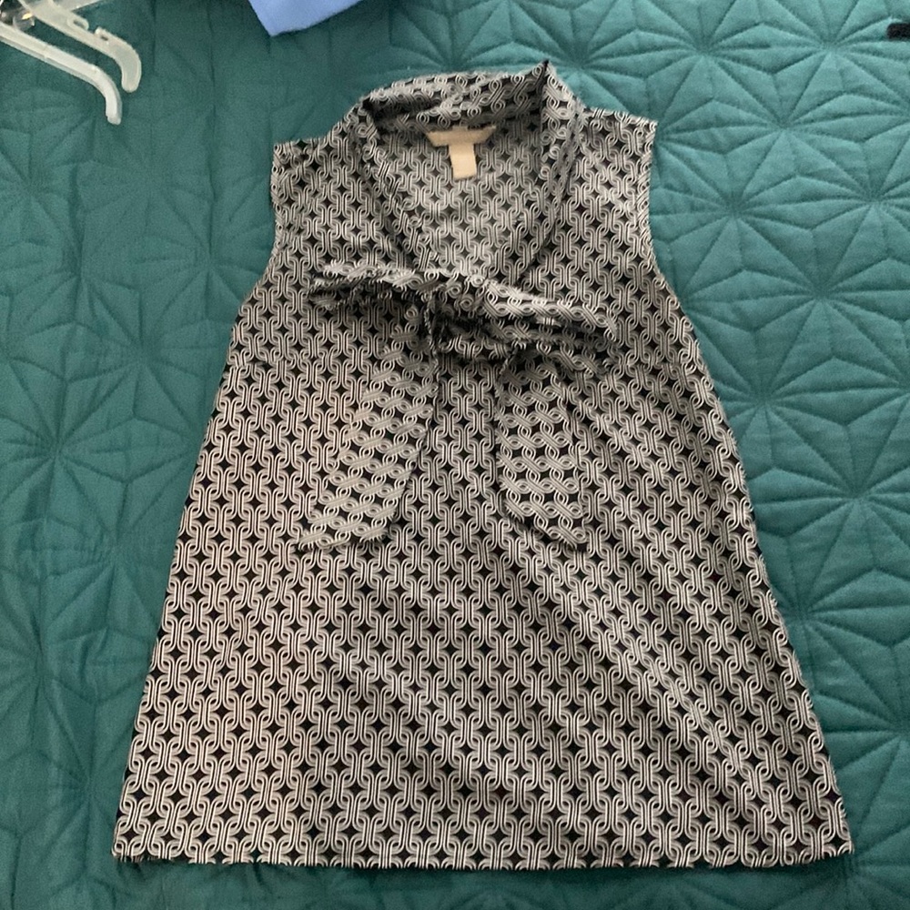 Banana Republic sleeveless blouse - neck tie